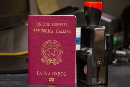 Passaporto italiano per Dubai