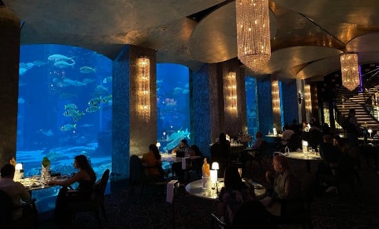 Ossiano, il Ristorante sott'acqua di Dubai