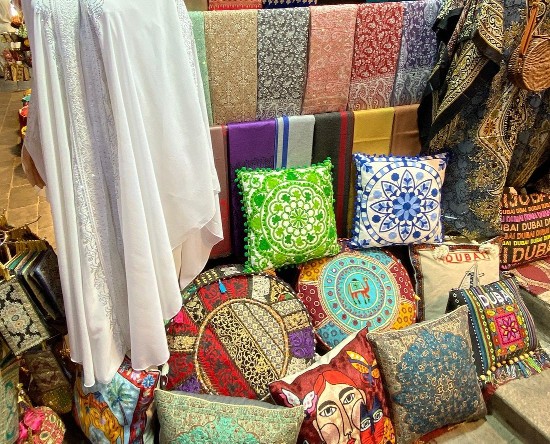 Souk dei tessuti, Dubai